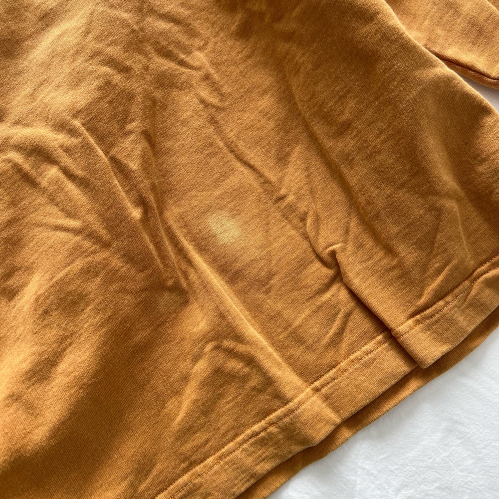 Rivet & Thread Sweatshirt - Picture 3 of 5